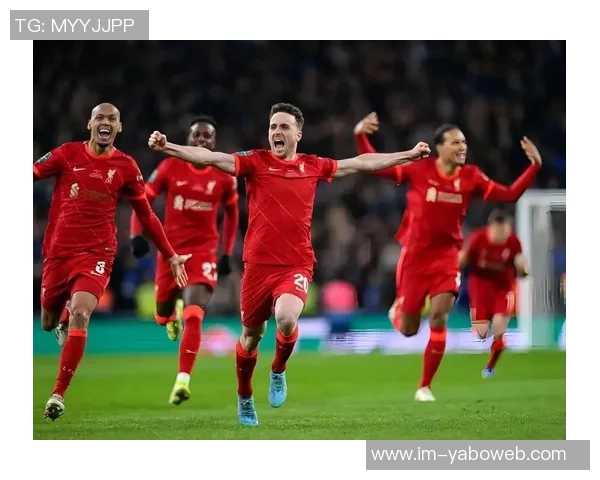 欧冠小组赛最新积分榜拜仁稳居榜首巴萨红军蓝军暂列中游位置